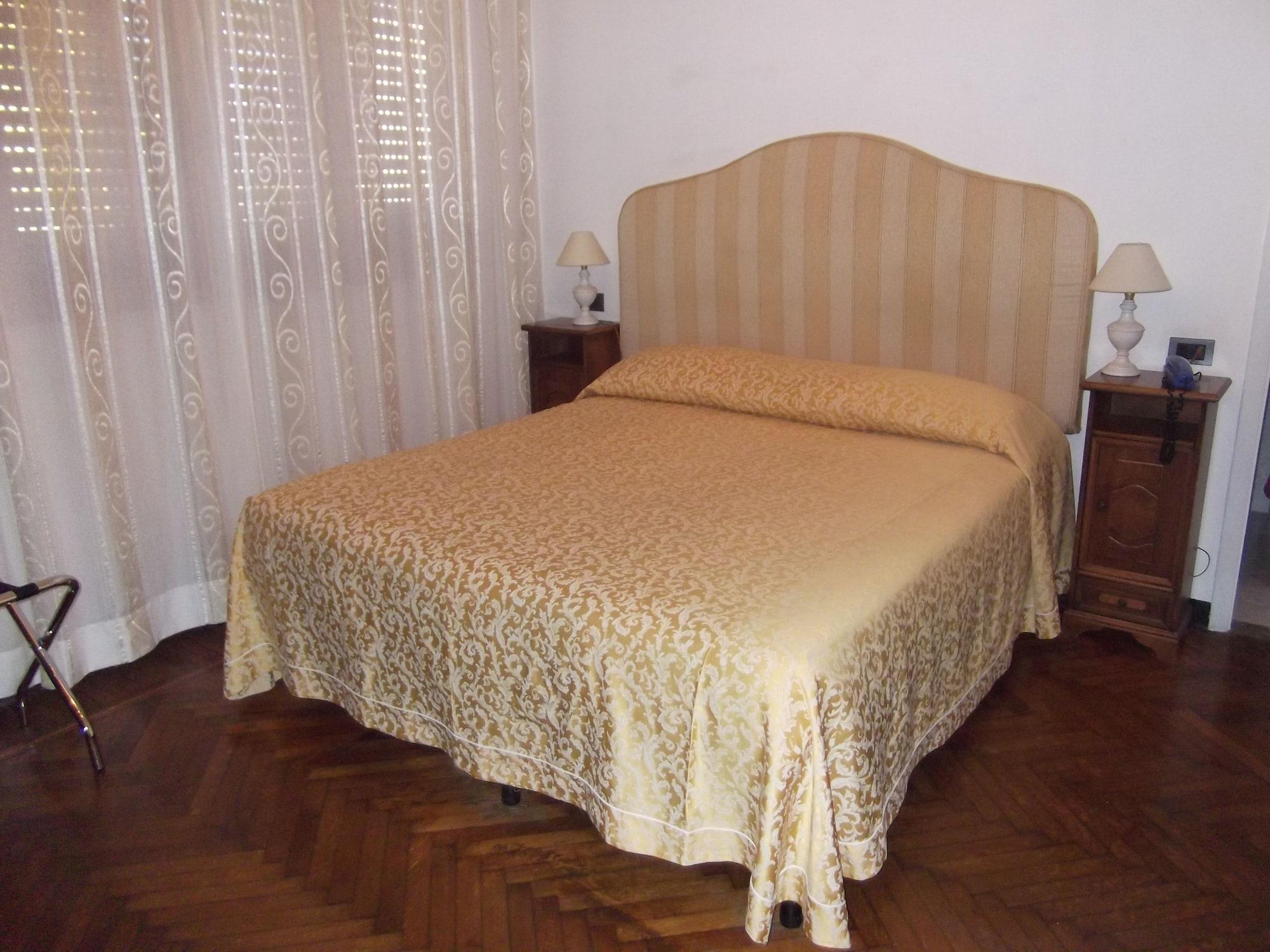 Hotel La Vela-Castello Il Rifugio Санта-Маргерита-Лигуре Экстерьер фото