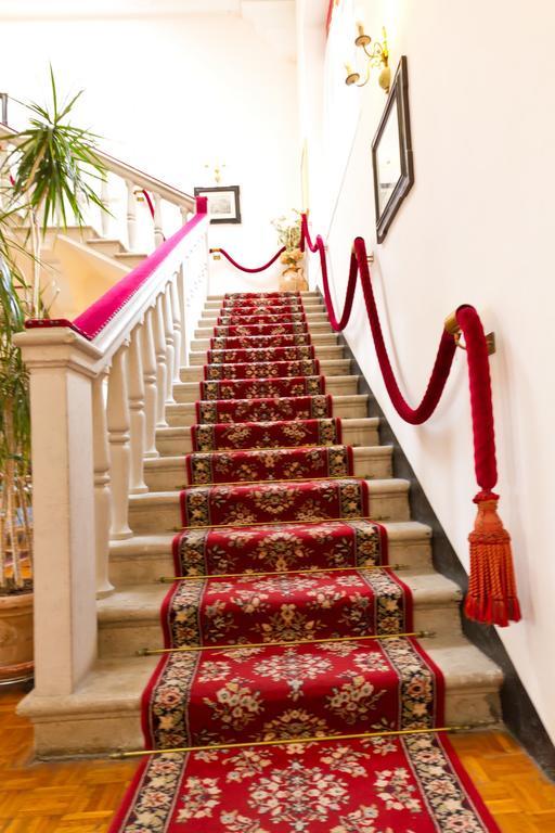Hotel La Vela-Castello Il Rifugio Санта-Маргерита-Лигуре Экстерьер фото